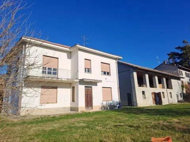 Villa Indipendente in vendita a Piemonte, Asti