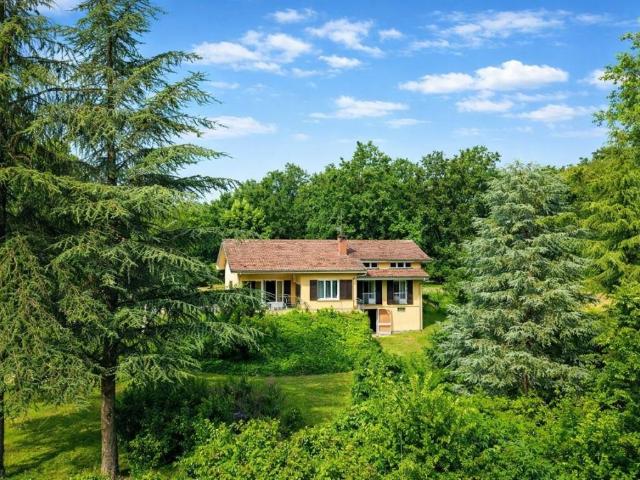 Villa Indipendente in vendita a Piemonte, Asti