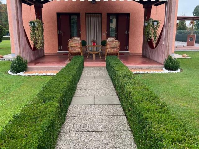 Villa Indipendente in vendita a Noale, Veneto
