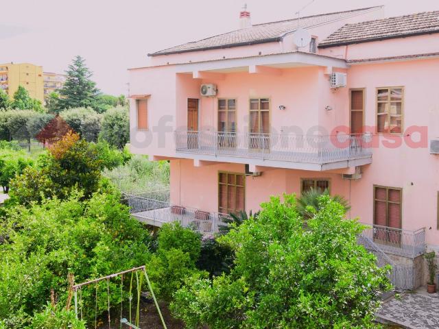 Villa Indipendente in vendita a Nocera Superiore, Campania