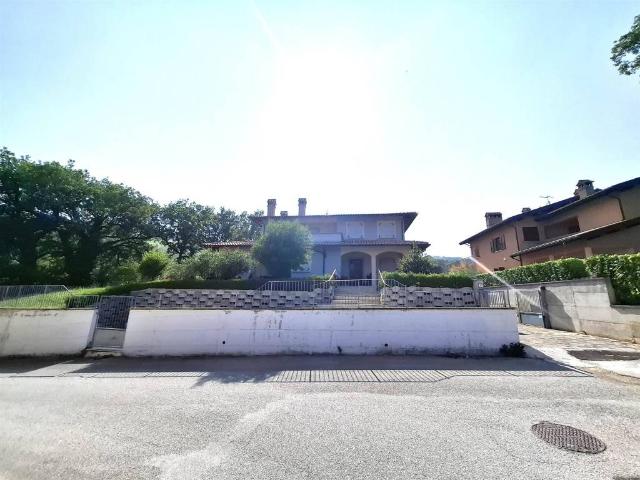 Villa Indipendente in vendita a Isola, Nocera Umbra