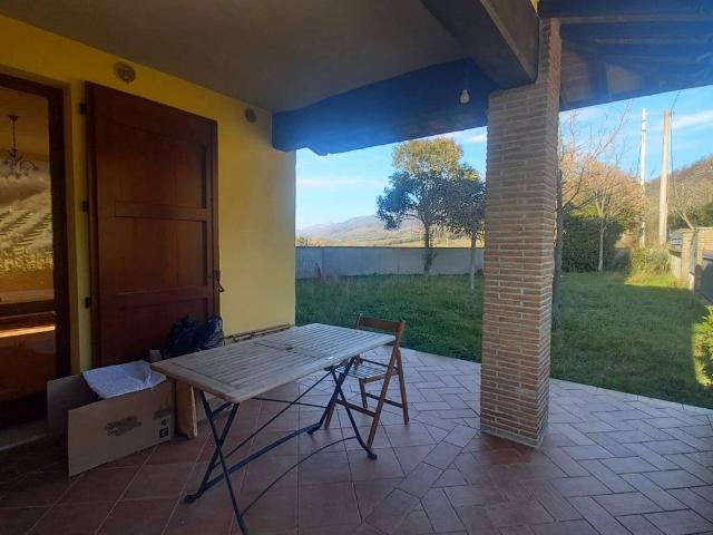 Villa Indipendente in vendita a Nocera Umbra, Umbria