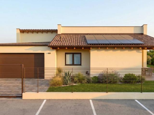 Villa Indipendente in vendita a Cantone, Noceto