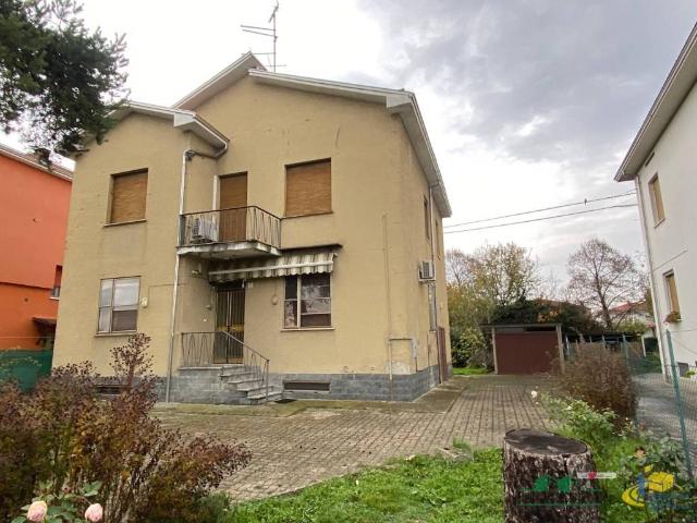 Villa Indipendente in vendita a Noceto, Reggio Emilia
