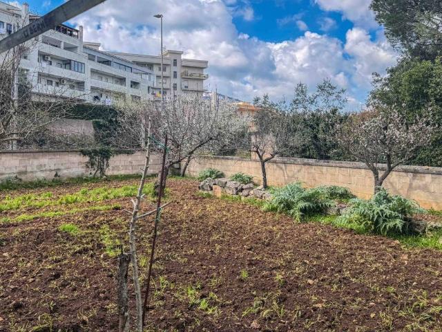 Villa Indipendente in vendita a Puglia, Bari