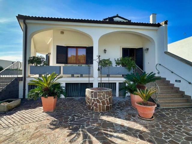 Villa Indipendente in vendita a Puglia, Lecce