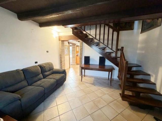 Villa Indipendente in vendita a Nogara, Verona