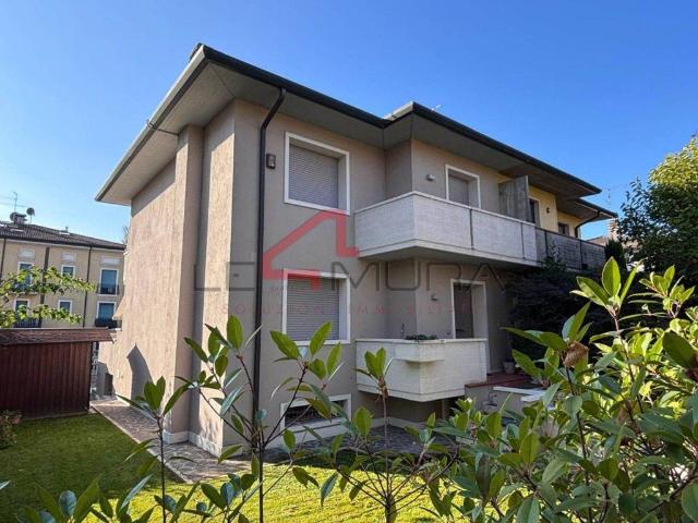 Villa Indipendente in vendita a Nogara, Veneto