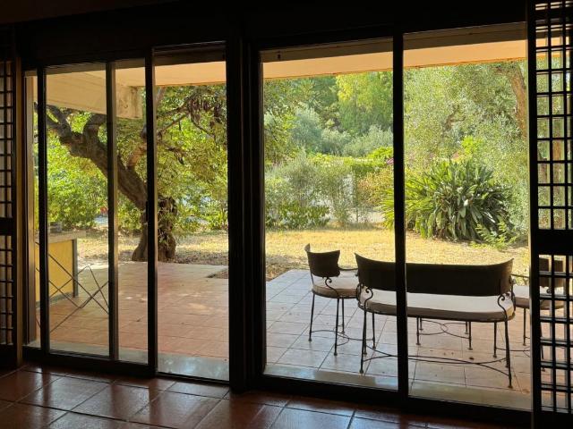 Villa Indipendente in vendita a Poggio Delle Ginestre, Puglia