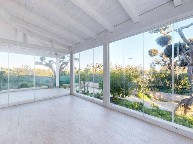 Villa Indipendente in vendita a Poggio Delle Ginestre, Puglia