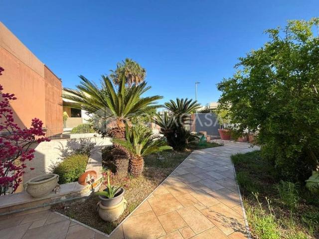 Villa Indipendente in vendita a Noicattaro, Bari
