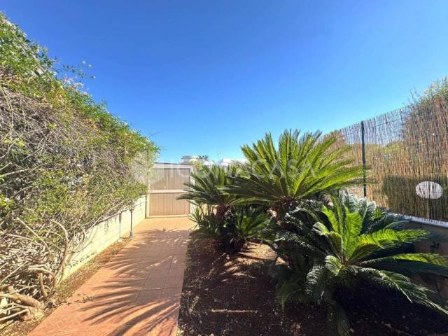 Villa Indipendente in vendita a Borgo Regina, Noicattaro