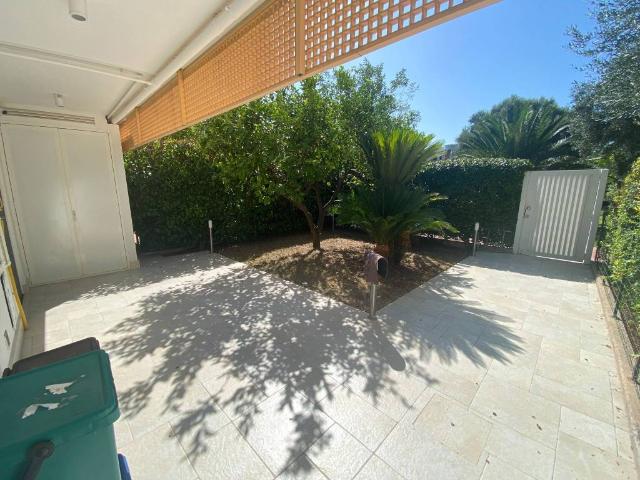 Villa Indipendente in vendita a Poggio Delle Ginestre, Puglia
