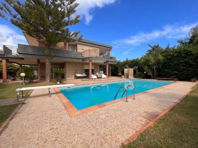 Villa Indipendente in vendita a Borgo Fiorito, Puglia