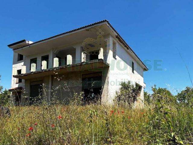 Villa Indipendente in vendita a Nola, Campania