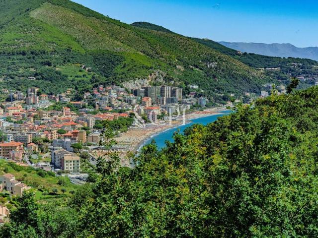 Villa Indipendente in vendita a Noli, Liguria