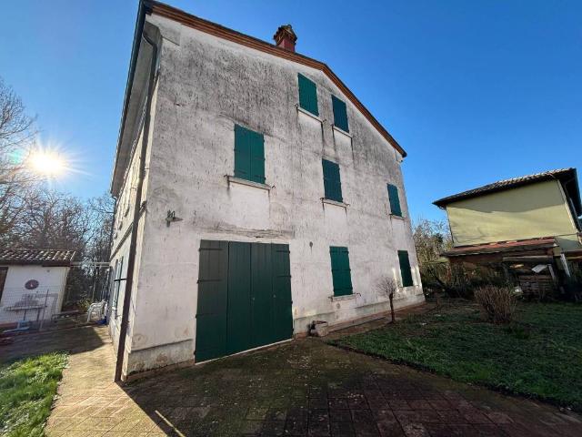 Villa Indipendente in vendita a Unione dei comuni del Sorbara, Nonantola