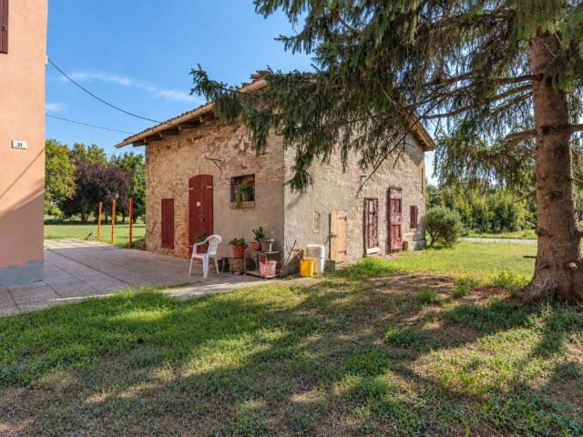 Villa Indipendente in vendita a Unione dei comuni del Sorbara, Nonantola