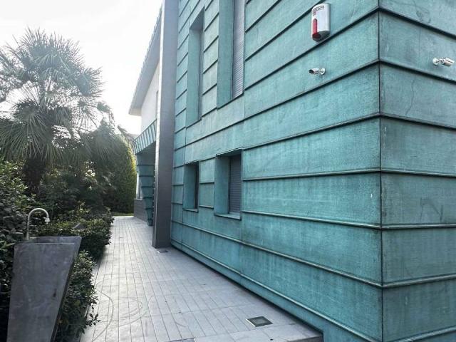 Villa Indipendente in vendita a Unione dei comuni del Sorbara, Nonantola