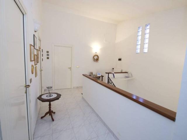 Villa Indipendente in vendita a Notaresco, Abruzzo