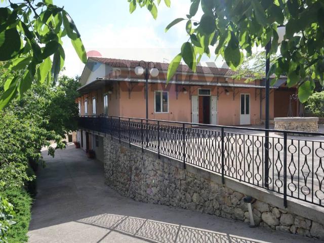 Villa Indipendente in vendita a Noto, Sicilia