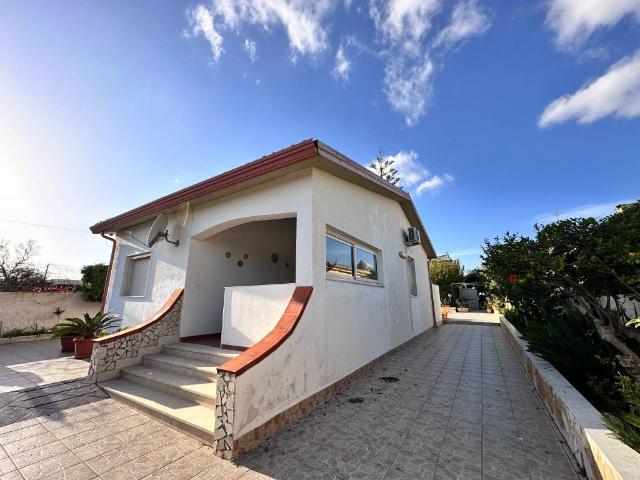 Villa Indipendente in vendita a Noto, Sicilia