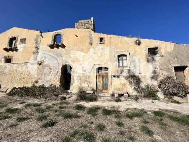 Villa Indipendente in vendita a Noto, Sicilia