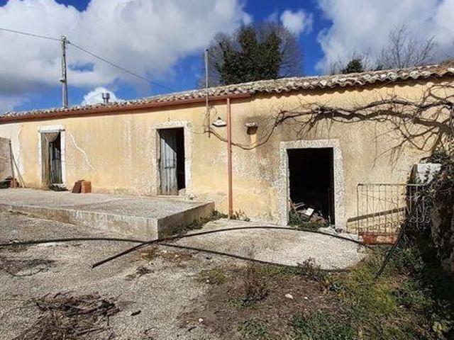 Villa Indipendente in vendita a Noto, Sicilia