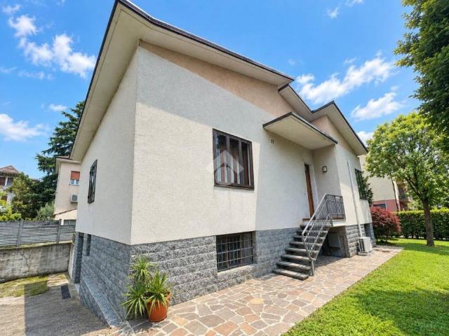Villa Indipendente in vendita a Cascina Meda, Nova Milanese