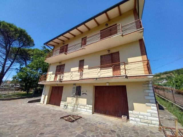Villa Indipendente in vendita a Unione di comuni Valmarecchia, Novafeltria