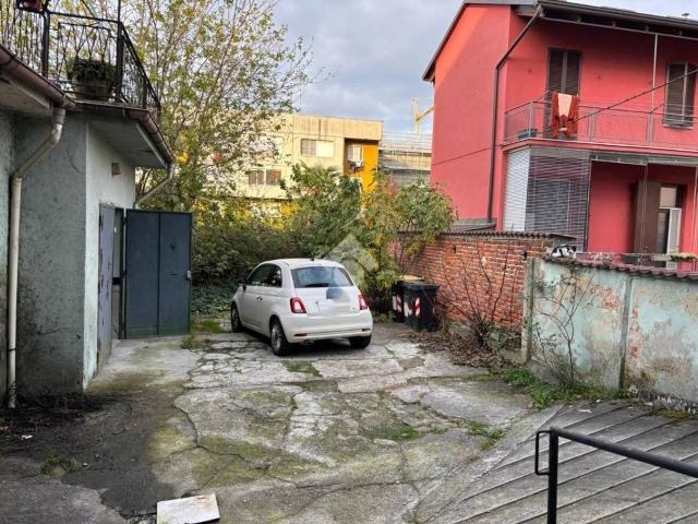 Villa Indipendente in vendita a Sant'Agabio, Novara