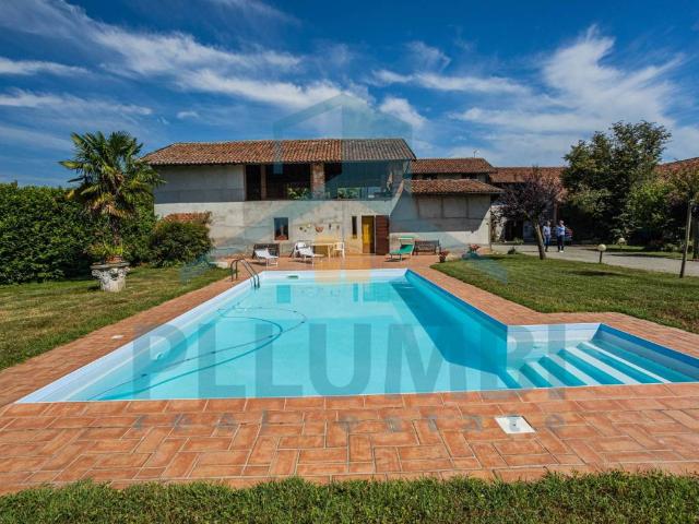 Villa Indipendente in vendita a Piemonte, Novara