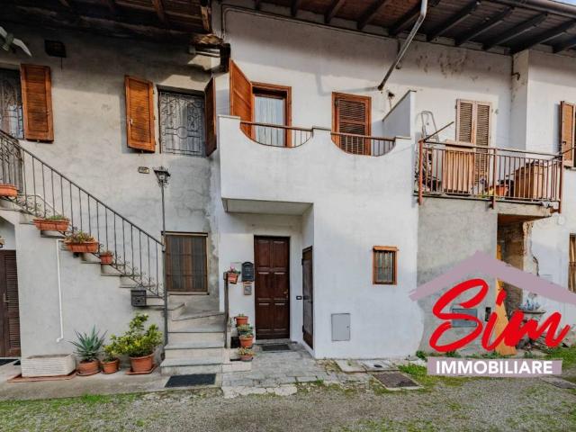 Villa Indipendente in vendita a Vignale Nuovo, Piemonte