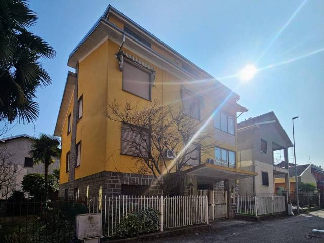 Villa Indipendente in vendita a Piemonte, Novara