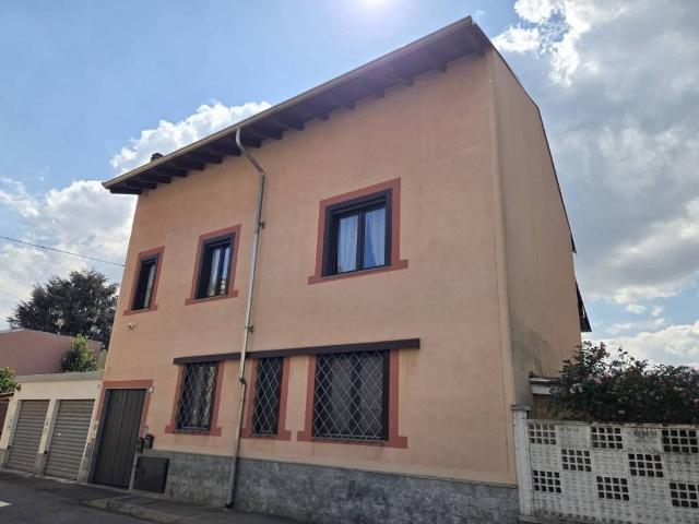 Villa Indipendente in vendita a Sant'Antonio, Piemonte