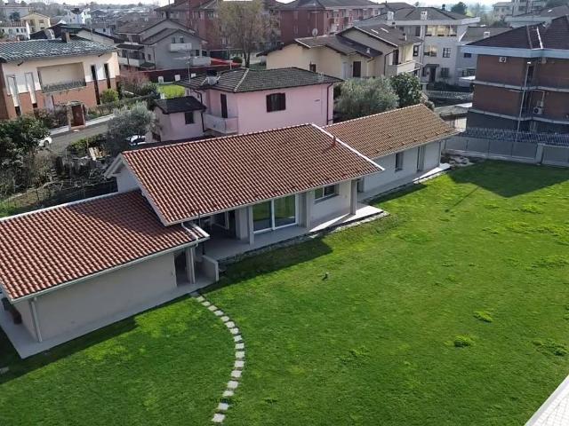 Villa Indipendente in vendita a Santa Rita, Piemonte