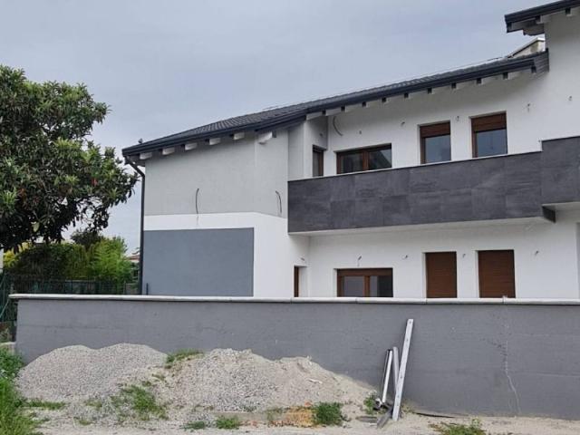 Villa Indipendente in vendita a Piemonte, Novara