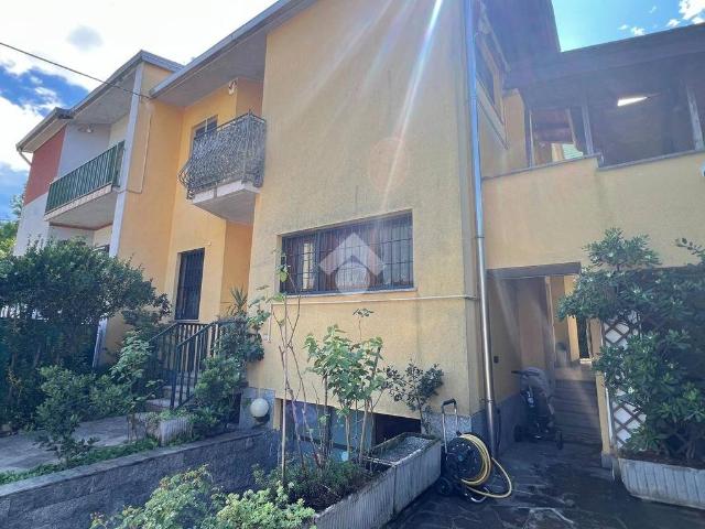 Villa Indipendente in vendita a Novate Milanese, Lombardia