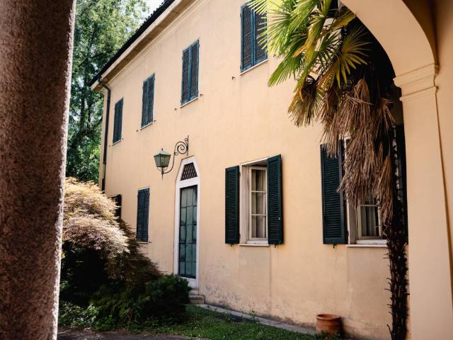 Villa Indipendente in vendita a Novate Milanese, Milano