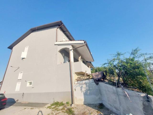 Villa Indipendente in vendita a Bassa Reggiana, Re