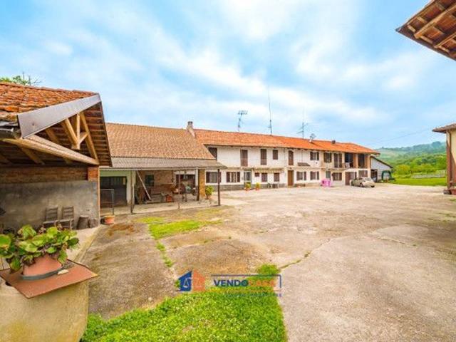 Villa Indipendente in vendita a Piemonte, Cuneo