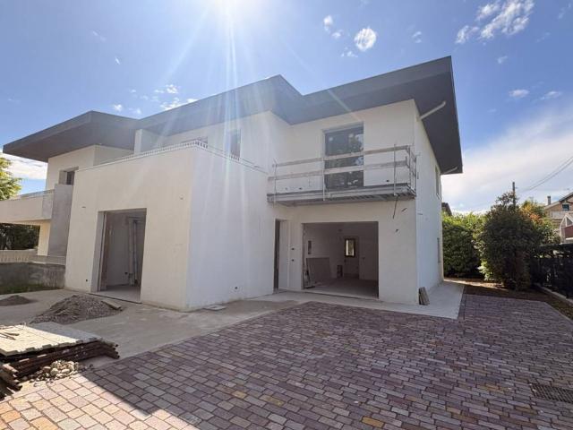 Villa Indipendente in vendita a Noventa Padovana, Veneto