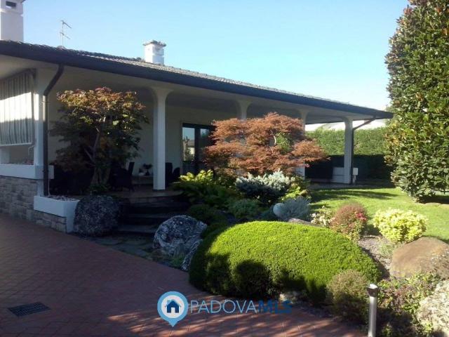 Villa Indipendente in vendita a Noventa Padovana, Padova