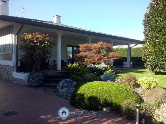 Villa Indipendente in vendita a Noventa Padovana, Padova