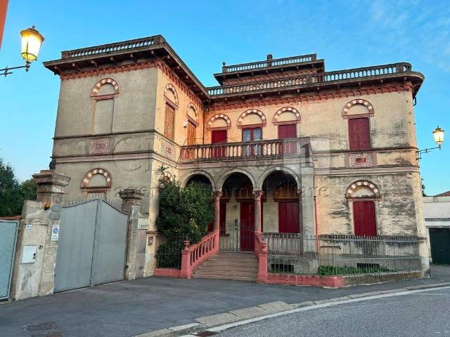 Villa Indipendente in vendita a Noventa Vicentina, Vicenza