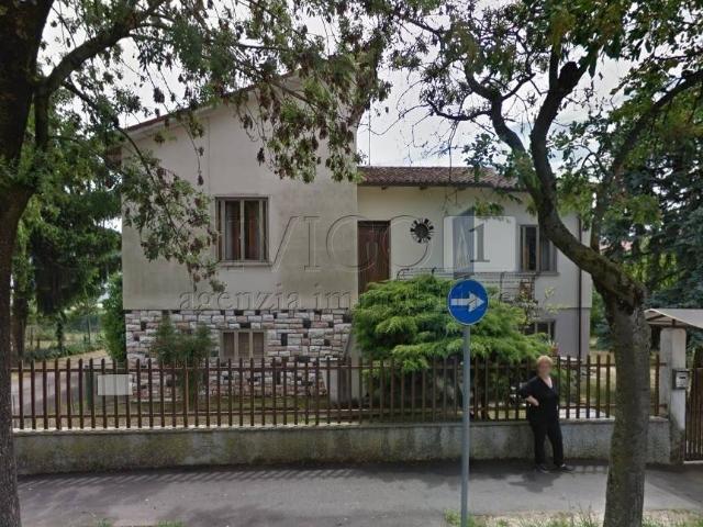 Villa Indipendente in vendita a Noventa Vicentina, Veneto