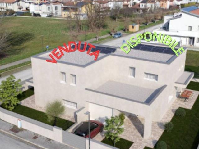 Villa Indipendente in vendita a Noventa Vicentina, Veneto