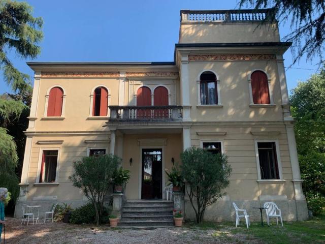 Villa Indipendente in vendita a Noventa Vicentina, Veneto