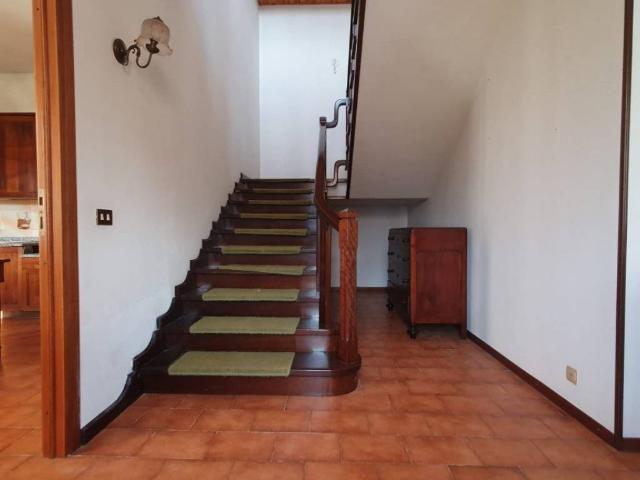 Villa Indipendente in vendita a Unione delle Terre d'Argine, Novi Di Modena
