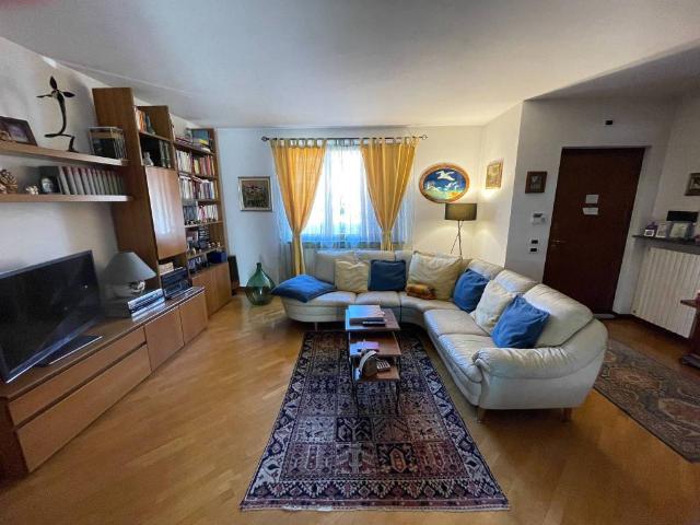 Villa Indipendente in vendita a Piemonte, Alessandria